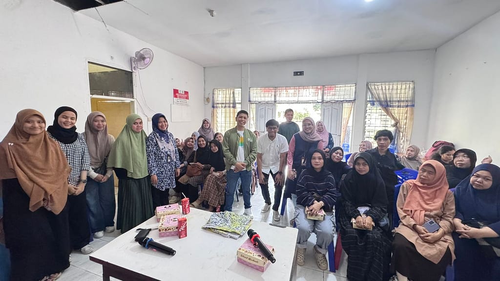 Foto Kegiatan Khairul Umam di Kewirausahaan Membatik Inklusif 2025: Mendorong Kemandirian Ekonomi Penyandang Disabilitas di Makassar