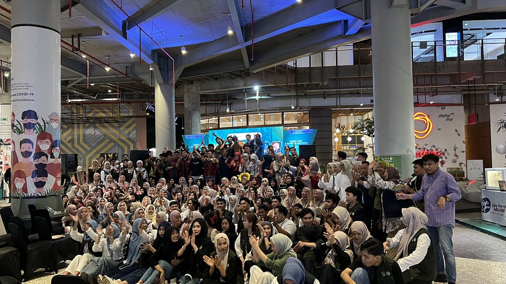 Foto Bersama Peserta Wirausaha Merdeka Demo Day Makassar UMI 2024